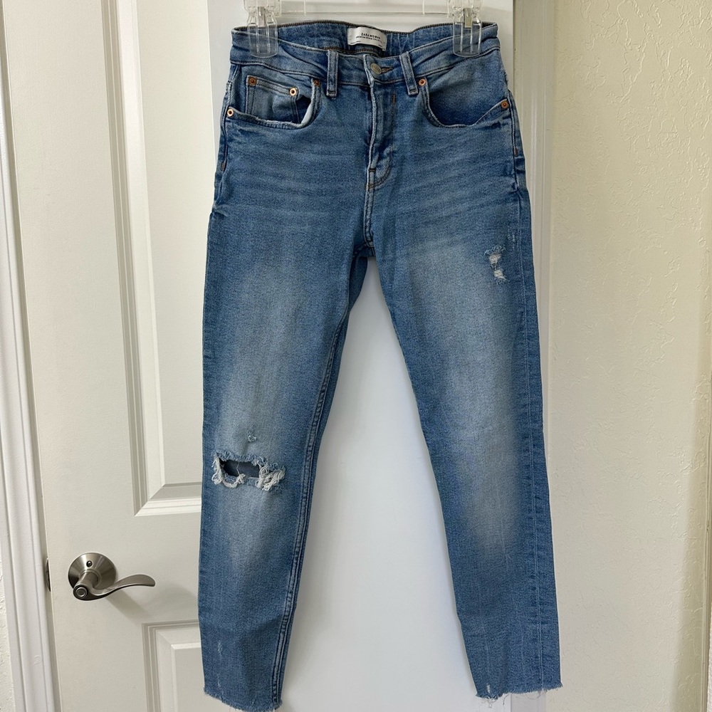 Zara Blue Distressed Ankle Jeans